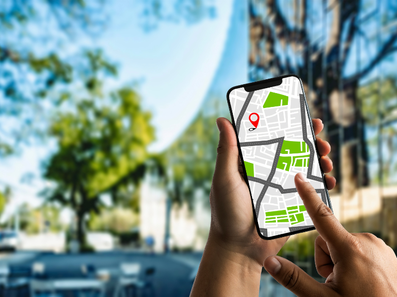 GPS tracking system for cars